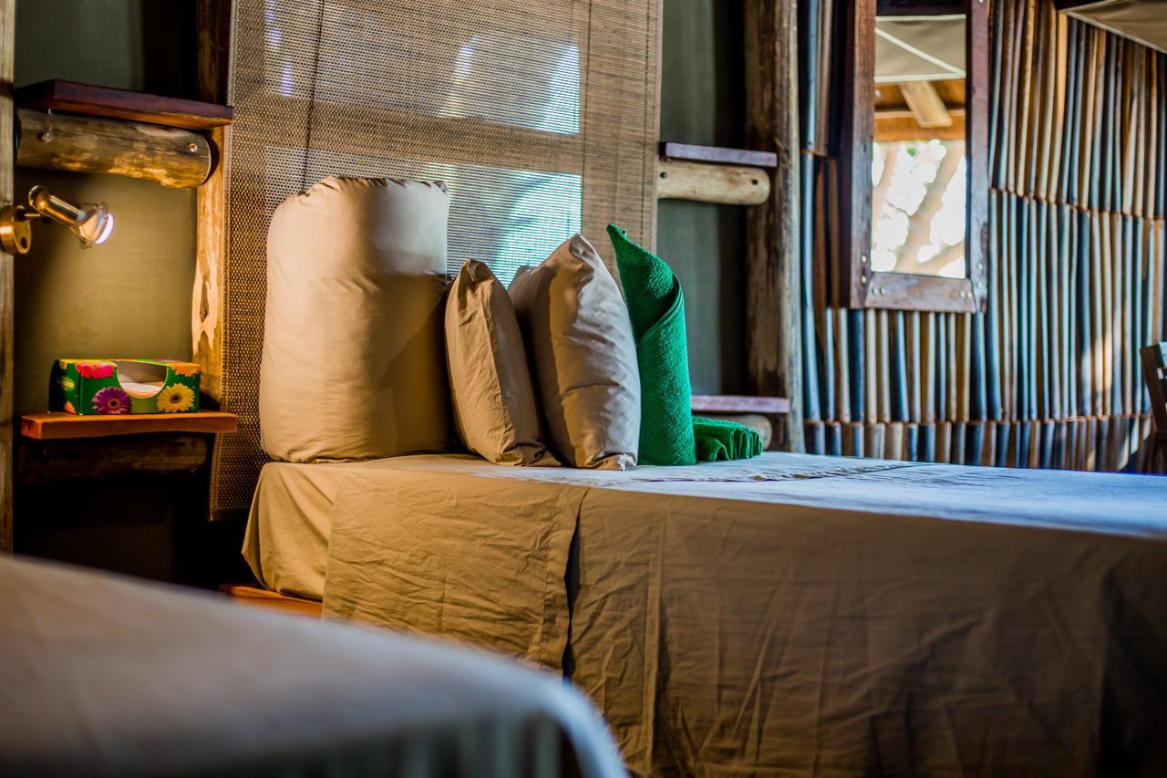 Epupa Falls Lodge Екстер'єр фото